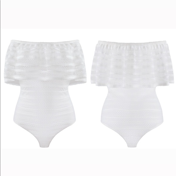 BCBGMAXAZRIA Ruffled Striped-Lace Bodysuit Off-The Shoulders White Size S NEW - Picture 1 of 5